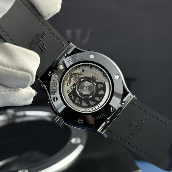 Hublot Classic Fusion Black Ceramic Rep 1:1 JJZ 42mm Carbon Dial - Tinh Chỉnh SW300