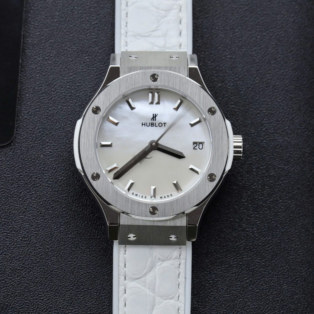 Hublot Classic Fusion Titanium Rep 1:1 HBF 33mm MOP Dial