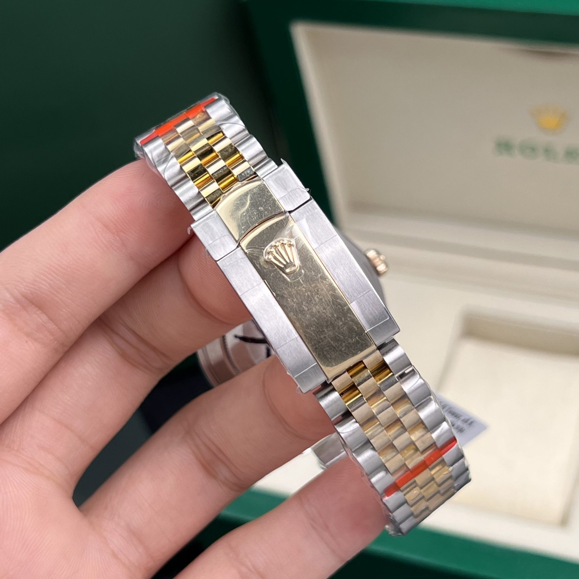 Rolex DateJust 126333 Rep 1:1 GM Factory Bọc Vàng Thật Mặt Khảm Trai Cọc Kim 41mm