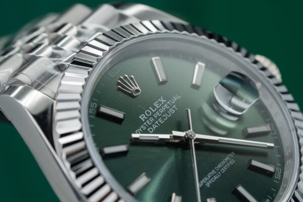 Rolex DateJust 126334 Rep 1:1 Clean Factory Mặt Xanh Lá Cọc Dạ Quang 41mm