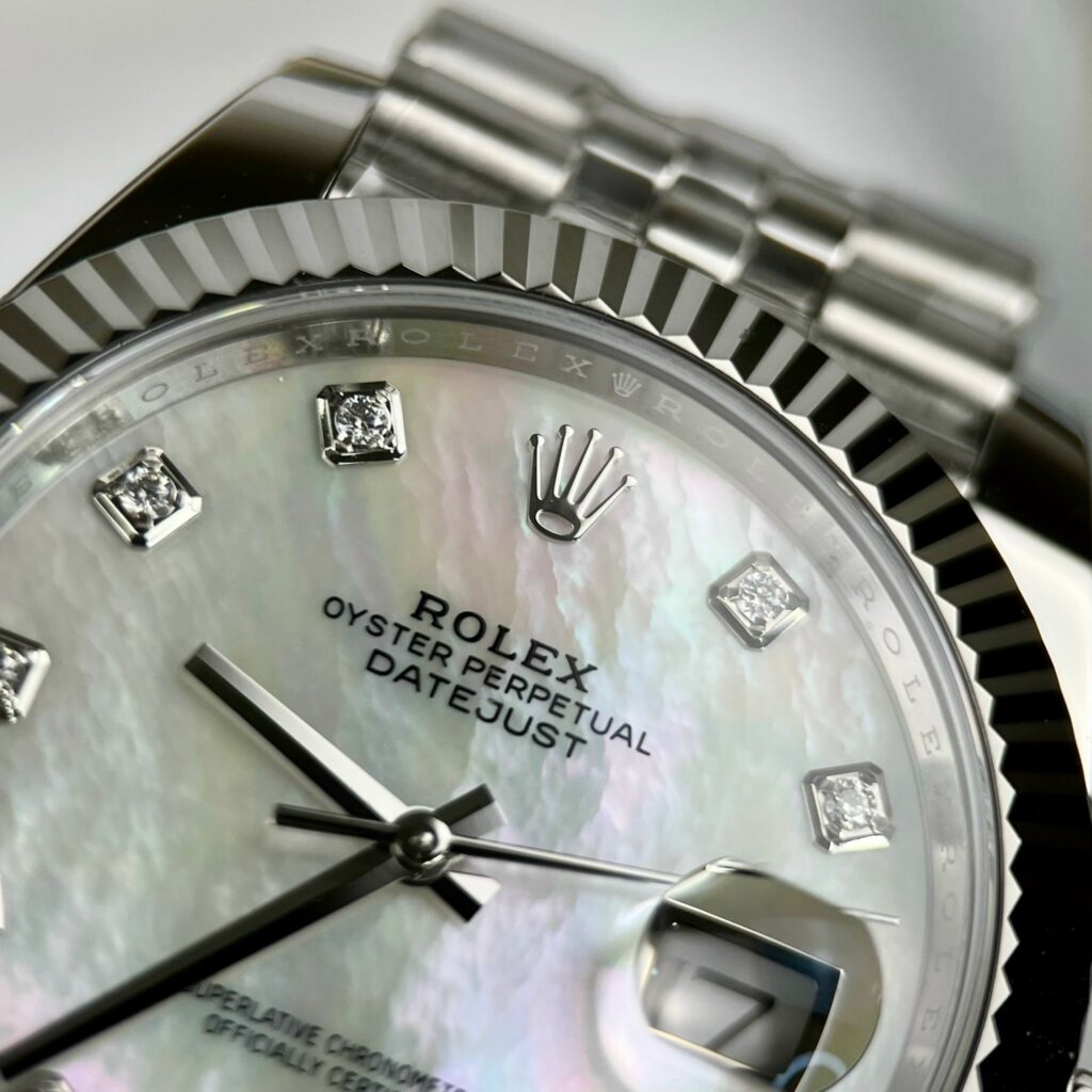 Rolex DateJust 126334 Rep 1:1 Clean Factory Mặt Khảm Trai Cọc Kim 41mm