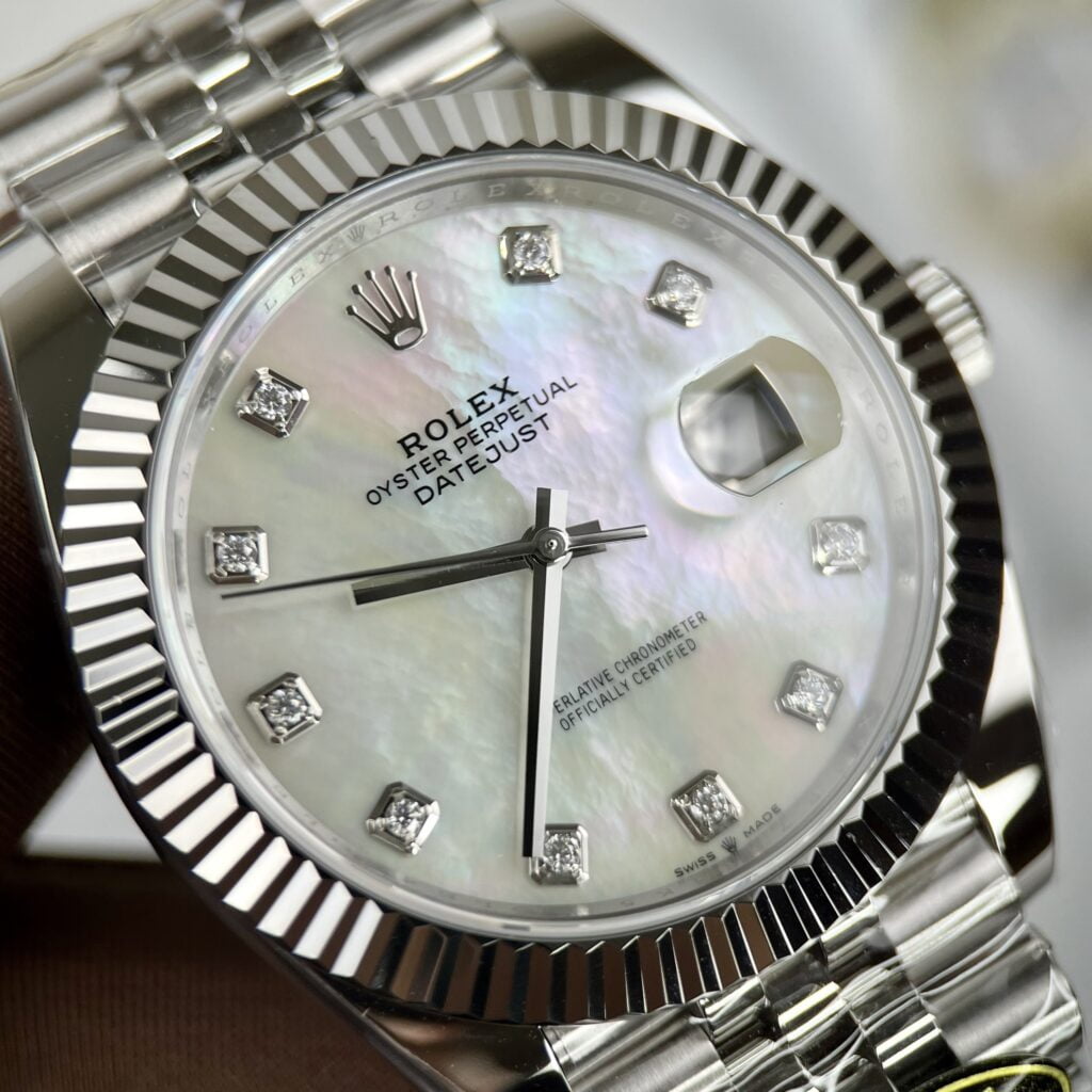 Rolex DateJust 126334 Rep 1:1 Clean Factory Mặt Khảm Trai Cọc Kim 41mm