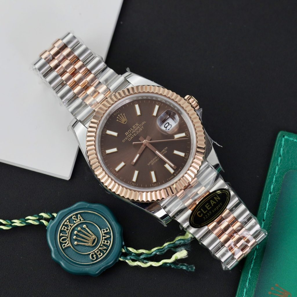 Rolex DateJust 126331 Rep 1:1 Clean Factory Mạ Vàng Demi Mặt Chocolate Cọc Dạ Quang 41mm