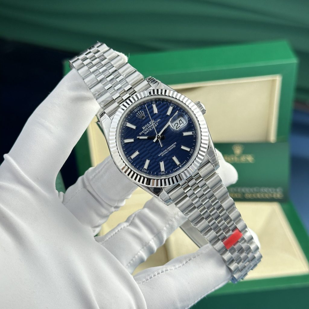 Rolex DateJust 126334 Rep 1:1 Clean Factory Mặt Xanh Dương Nếp Gấp Cọc Dạ Quang 41mm