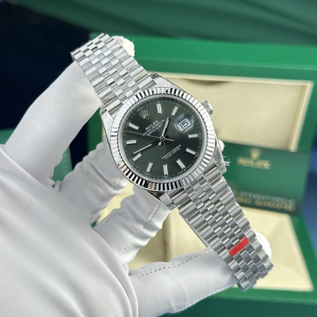 Rolex DateJust 126334 Rep 1:1 Clean Factory Mặt Xanh Lá Cọc Dạ Quang 41mm