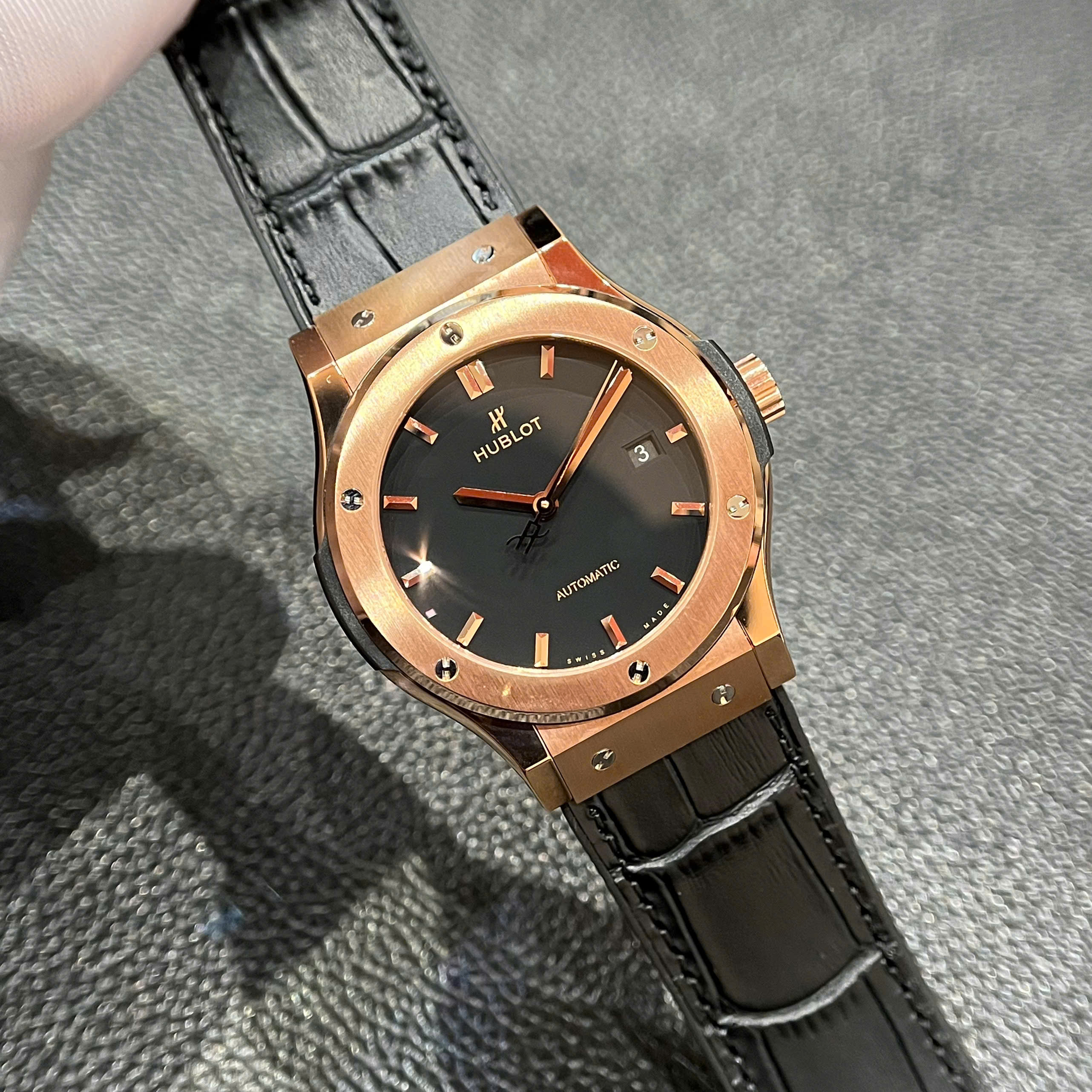 Hublot Classic Fusion Kinggold Rep 1:1 JJF 42mm Black Dial